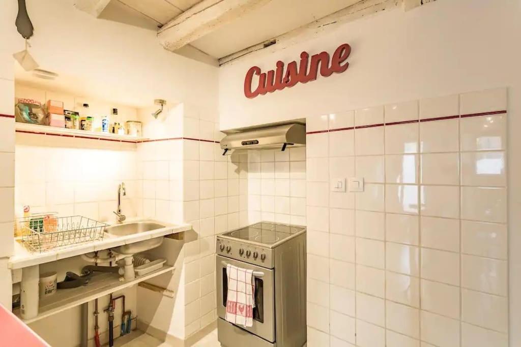Le Gambetta - Nouveau Proprietaire Estissac Eksteriør bilde
